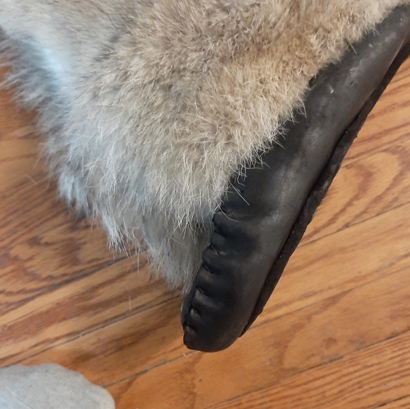 Handmade mukluks - Picture 2 of 3
